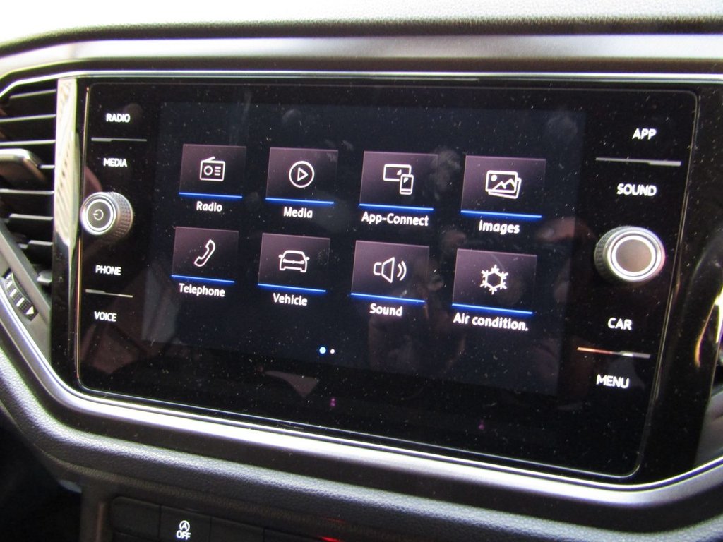 Used Volkswagen T-Roc 2019 for sale - 76509509: Photo 39