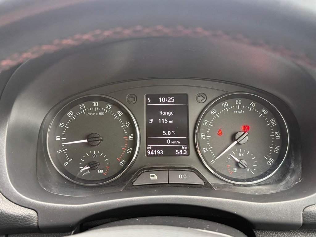 Used Skoda Fabia 2013 for sale - 77275654: Photo 32