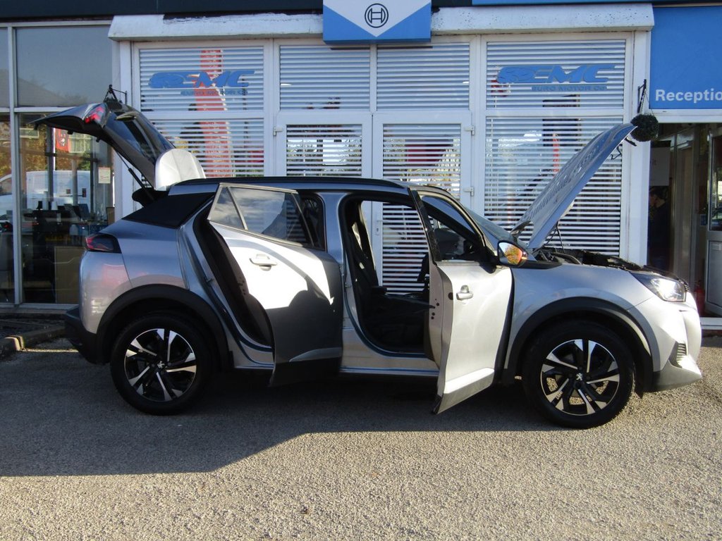 Used Peugeot 2008 2023 for sale - 76367637: Photo 6