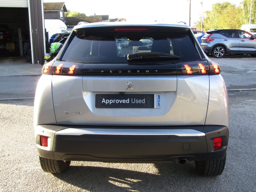 Used Peugeot 2008 2023 for sale - 76367637: Photo 9