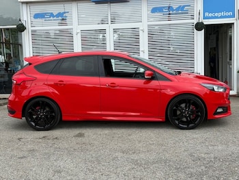 Used Ford Focus 2018 for sale - 78725736: Photo