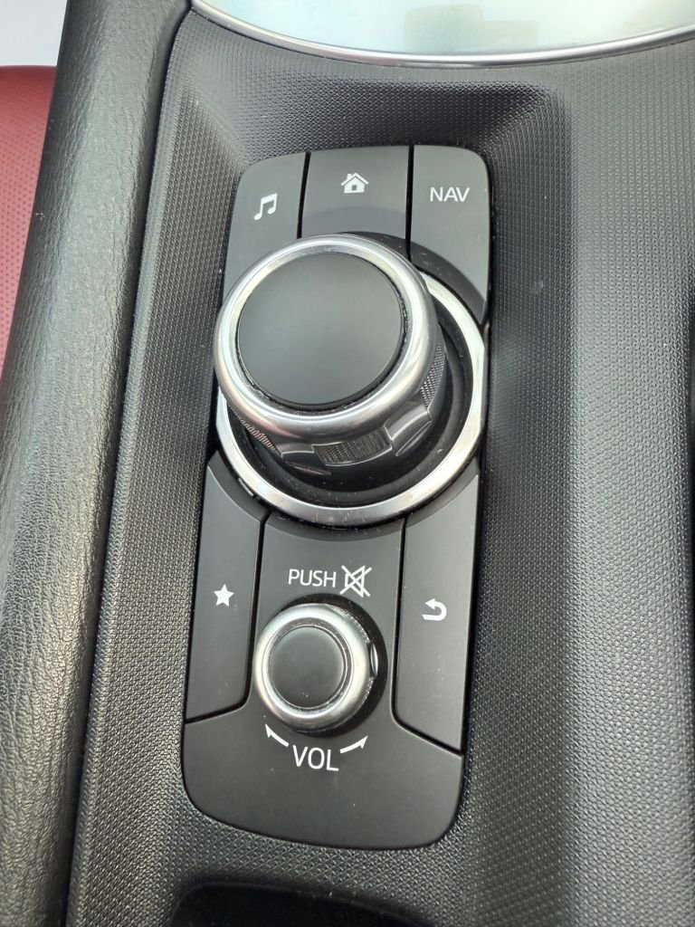 Used Mazda MX-5 2021 for sale - 77200529: Photo 29