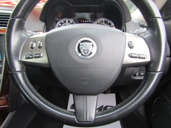 Used Jaguar XK 2011 for sale - 73888388: Photo 44
