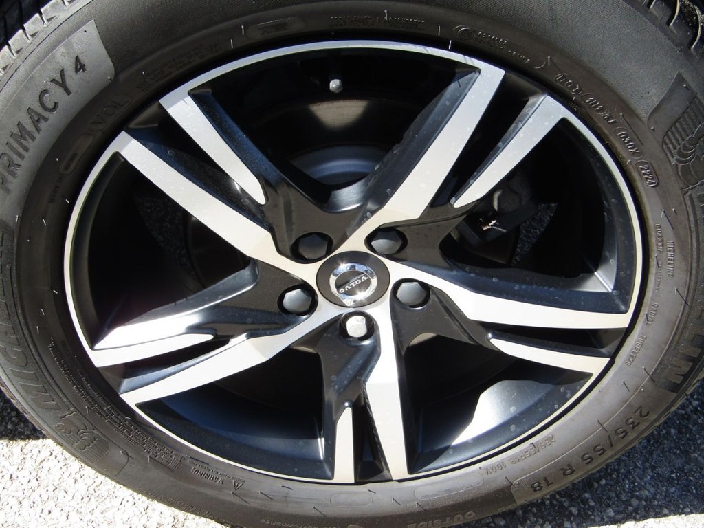 Used Volvo XC40 2020 for sale - 77188094: Photo 44