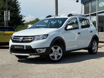 Used Dacia Sandero Stepway 2015 for sale - 79038318: Photo