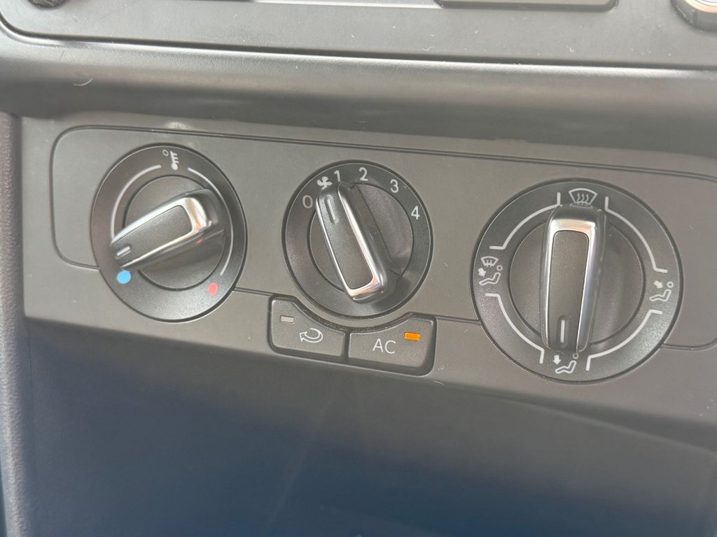 Used Volkswagen Polo 2010 for sale - 78153503: Photo 27