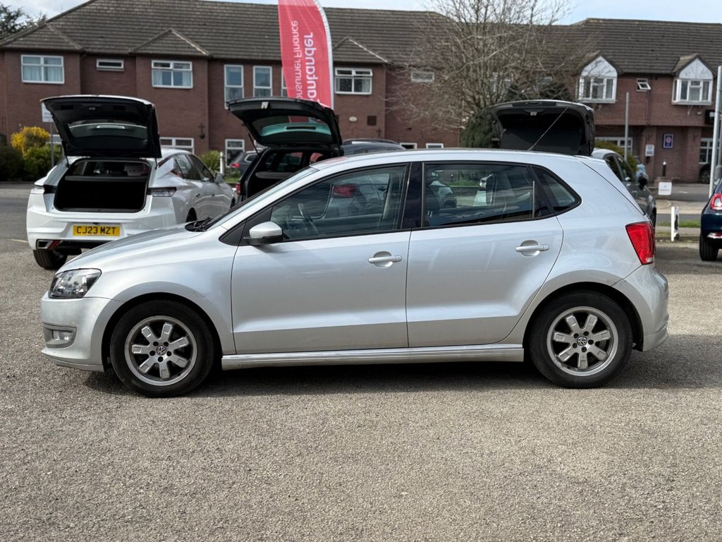 Used Volkswagen Polo 2010 for sale - 78153503: Photo 5