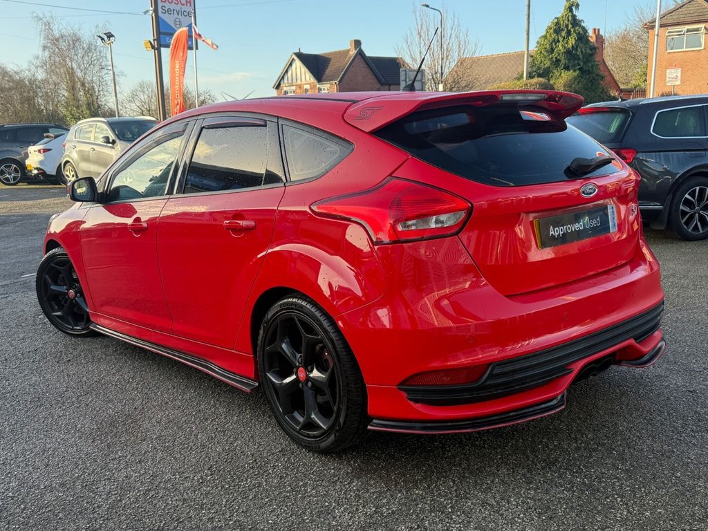 Used Ford Focus 2015 for sale - 77007329: Photo 10