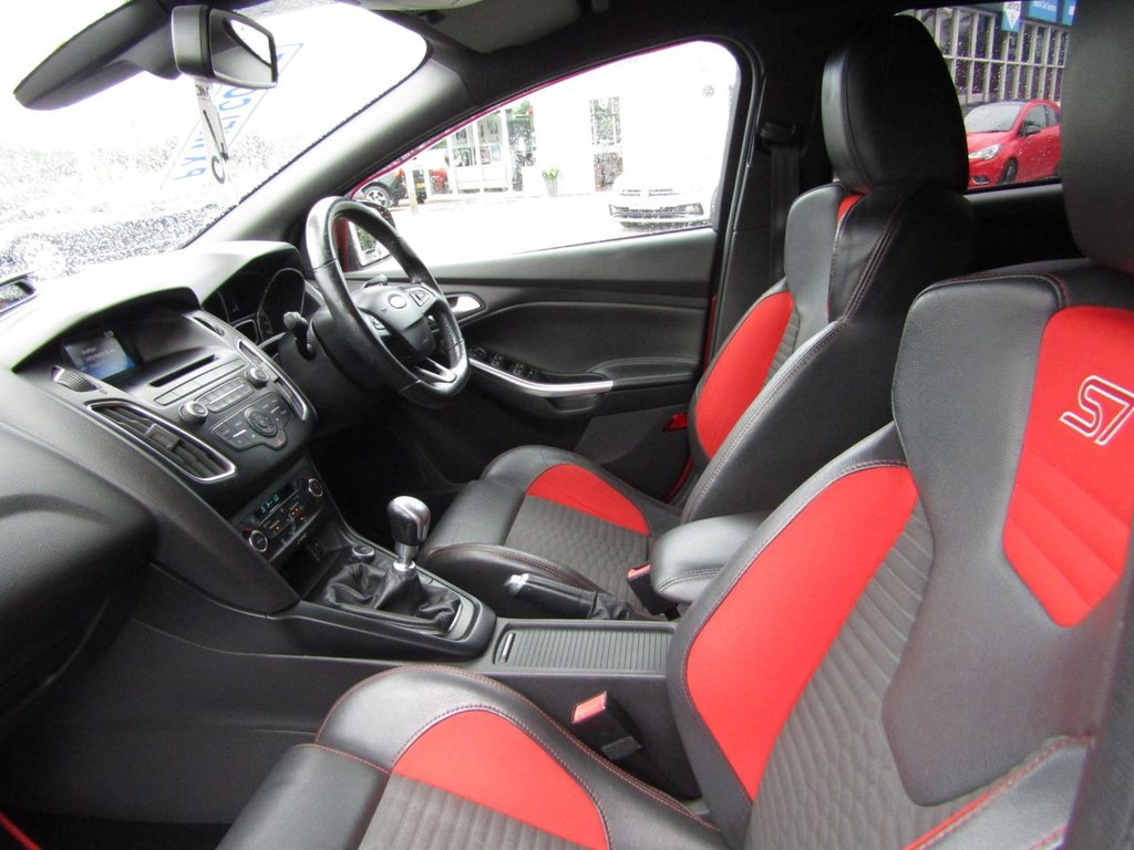 Used Ford Focus 2015 for sale - 77007329: Photo 24