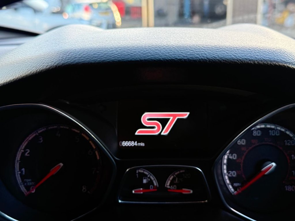 Used Ford Focus 2015 for sale - 77007329: Photo 38