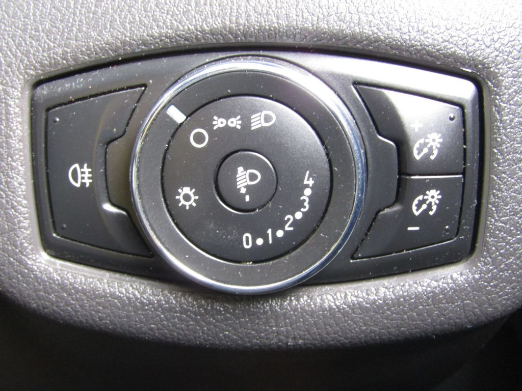 Used Ford Transit Connect 2014 for sale - 76617338: Photo 21