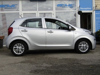 Used Kia Picanto 2021 for sale - 76345136: Photo