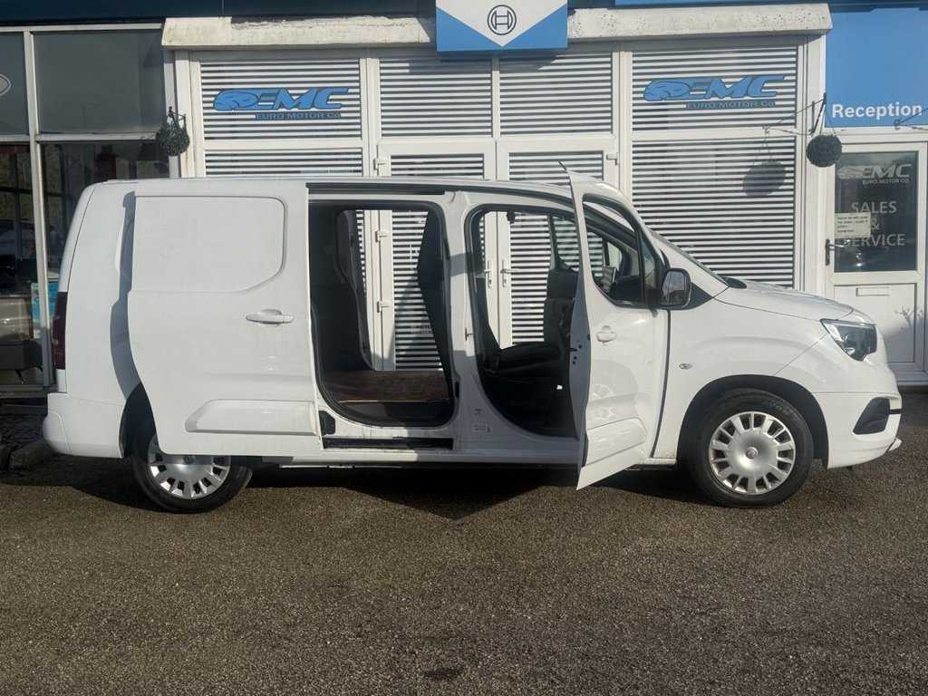 Used Vauxhall Combo 2023 for sale - 77436378: Photo 4