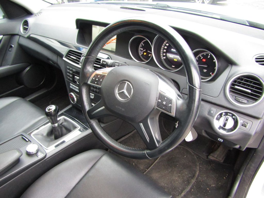 Used Mercedes-Benz C Class 2014 for sale - 76469846: Photo 12