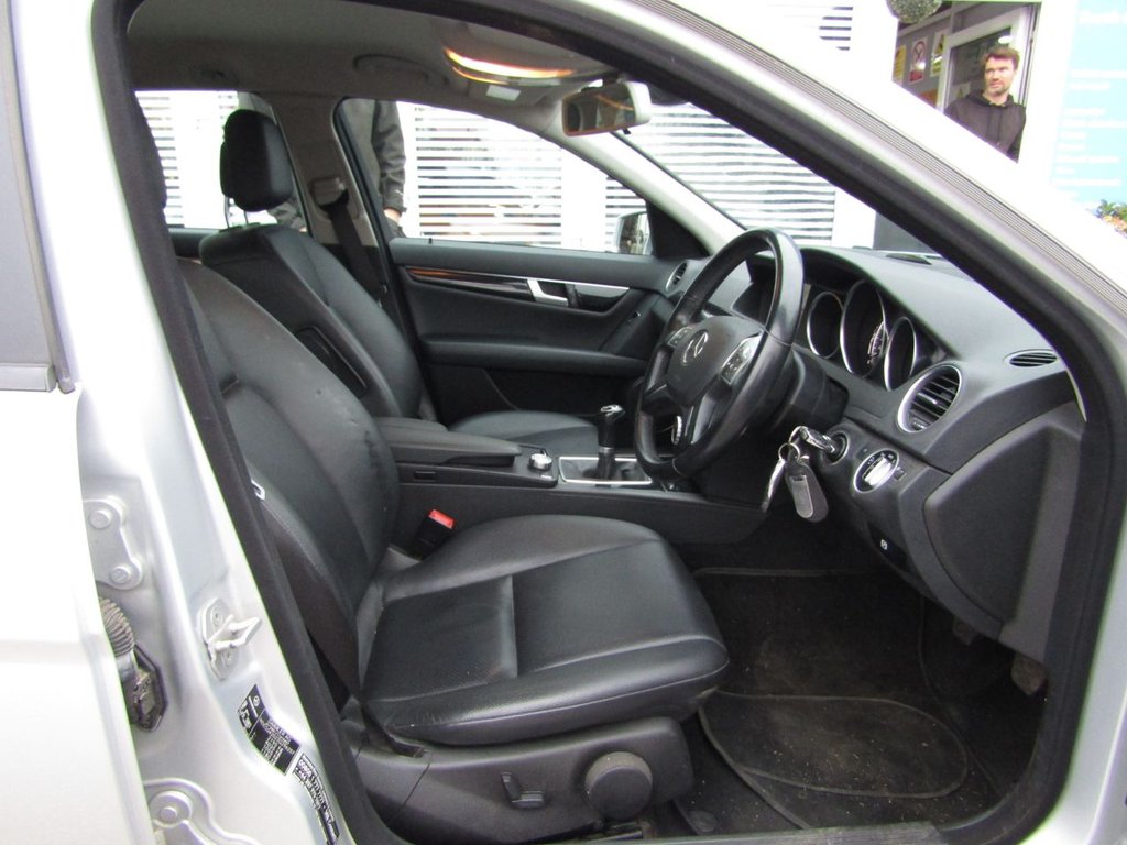 Used Mercedes-Benz C Class 2014 for sale - 76469846: Photo 13