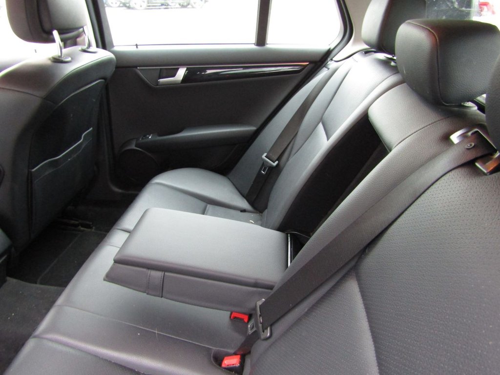 Used Mercedes-Benz C Class 2014 for sale - 76469846: Photo 21