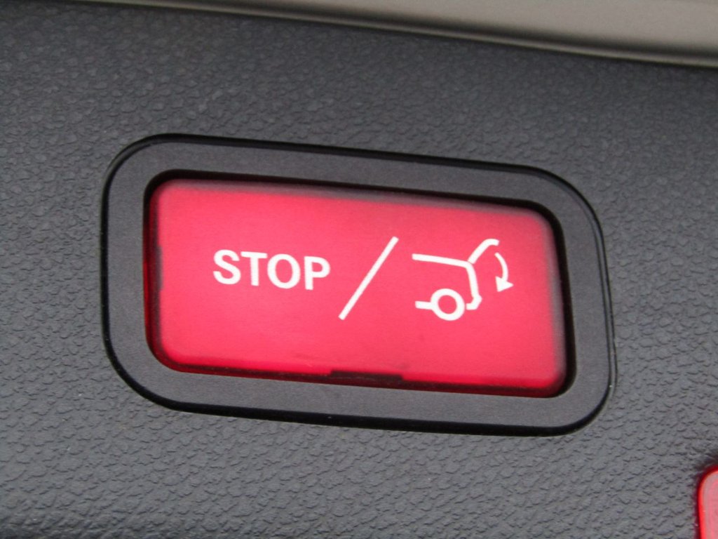 Used Mercedes-Benz C Class 2014 for sale - 76469846: Photo 22