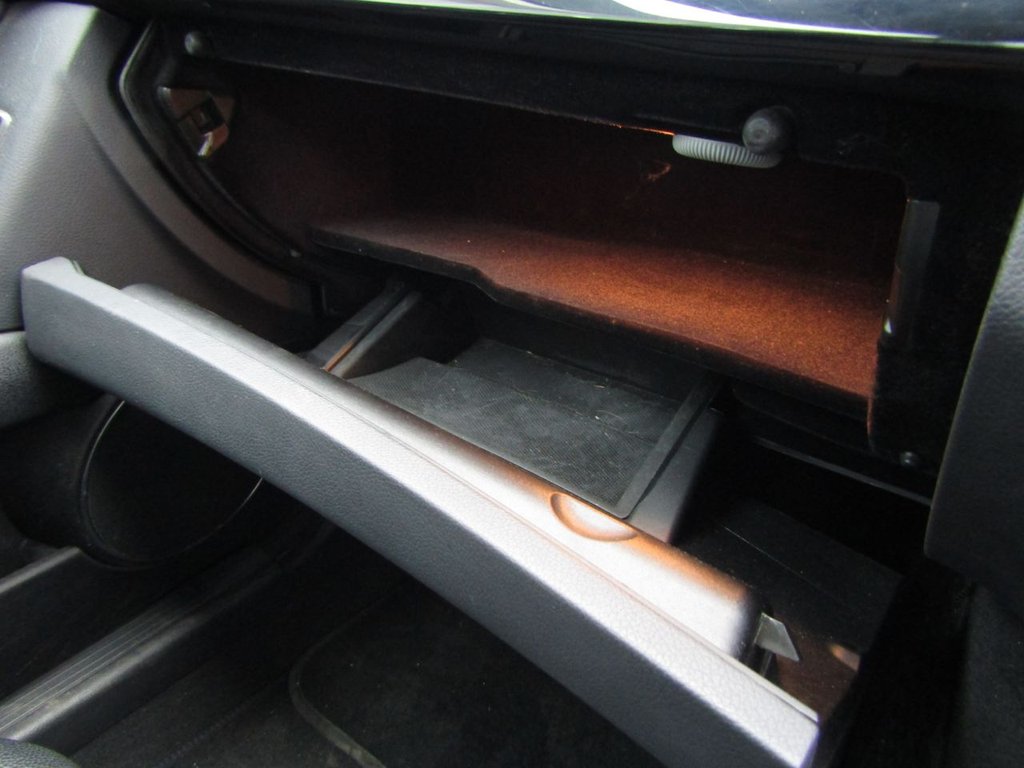 Used Mercedes-Benz C Class 2014 for sale - 76469846: Photo 35