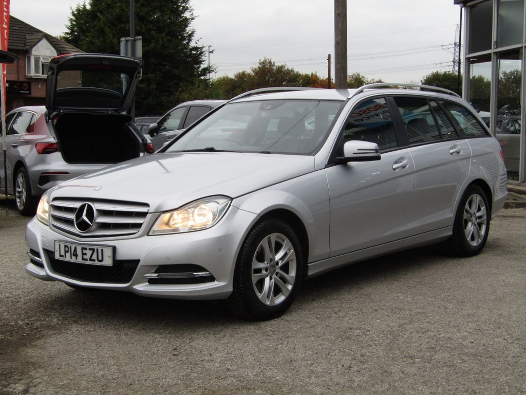 Used Mercedes-Benz C Class 2014 for sale - 76469846: Photo 4