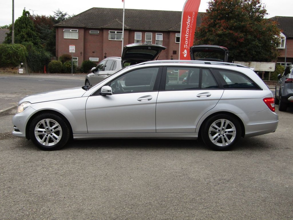 Used Mercedes-Benz C Class 2014 for sale - 76469846: Photo 5