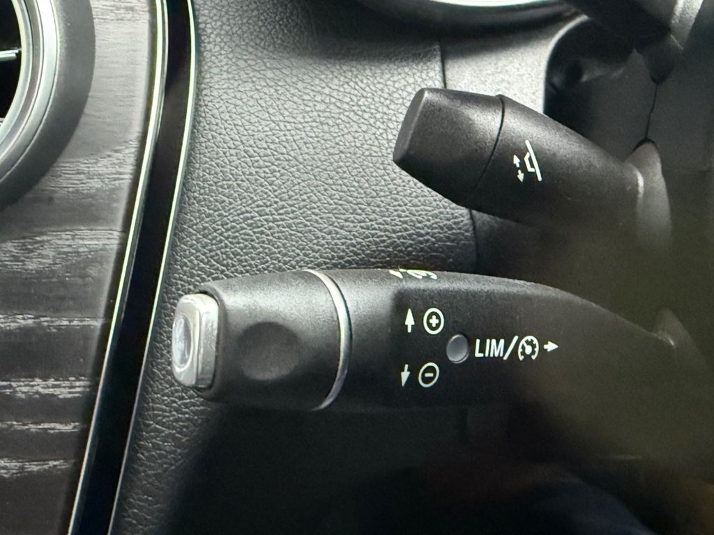 Used Mercedes-Benz C Class 2017 for sale - 76848335: Photo 33