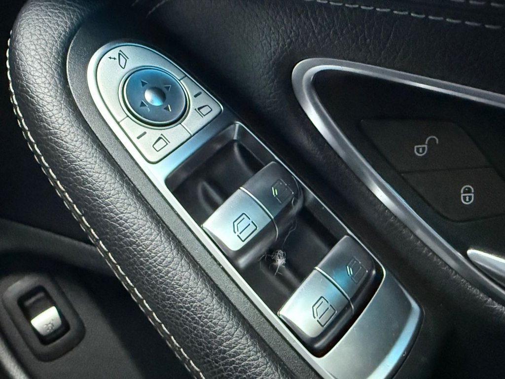 Used Mercedes-Benz C Class 2017 for sale - 76848335: Photo 42