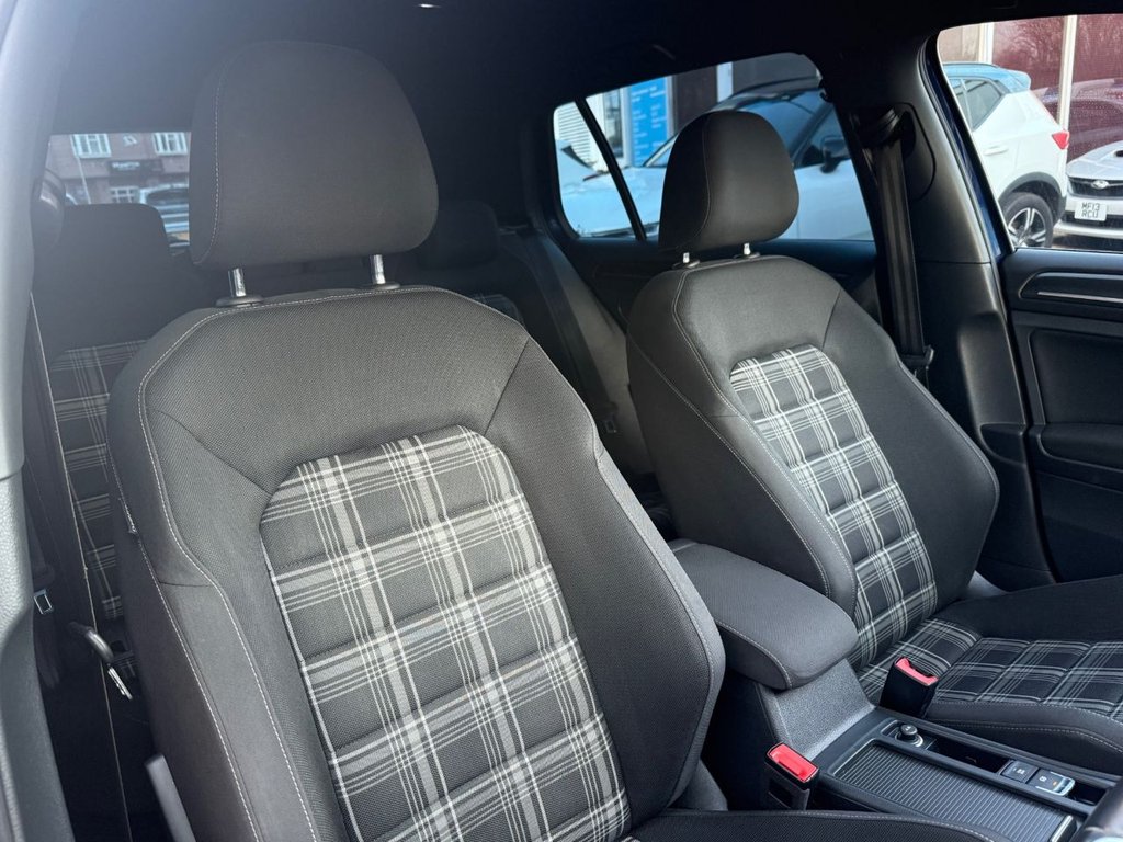 Used Volkswagen Golf 2019 for sale - 77498604: Photo 11