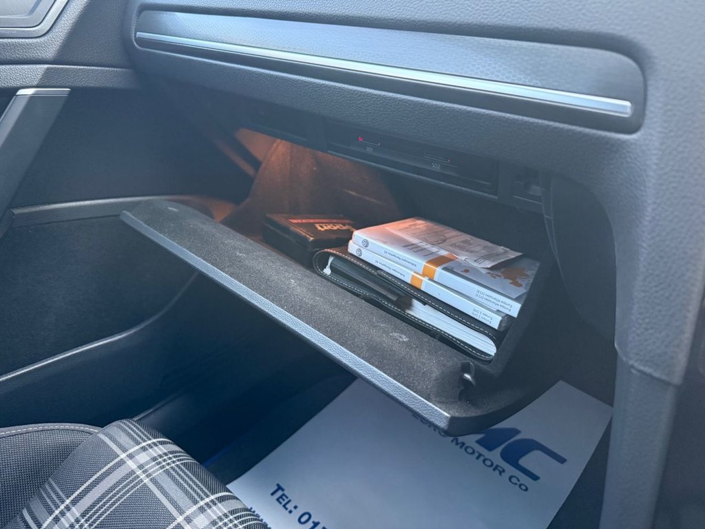 Used Volkswagen Golf 2019 for sale - 77498604: Photo 27