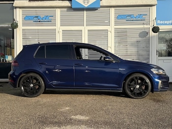 Used Volkswagen Golf 2019 for sale - 77498604: Photo