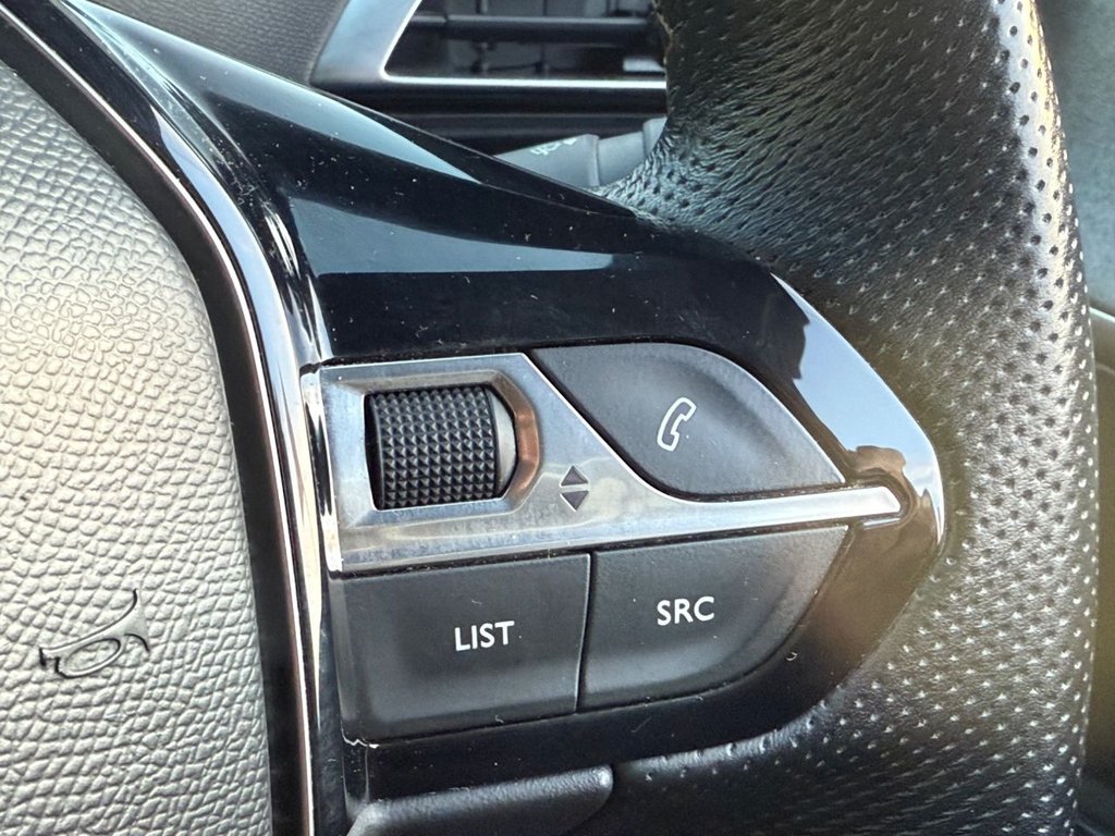 Used Peugeot 3008 2021 for sale - 76797968: Photo 35