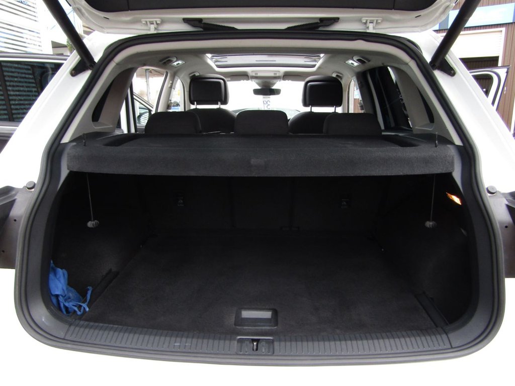 Used Volkswagen Tiguan 2018 for sale - 76481611: Photo 28