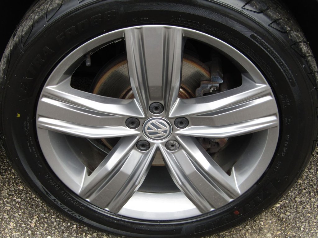 Used Volkswagen Tiguan 2018 for sale - 76481611: Photo 32