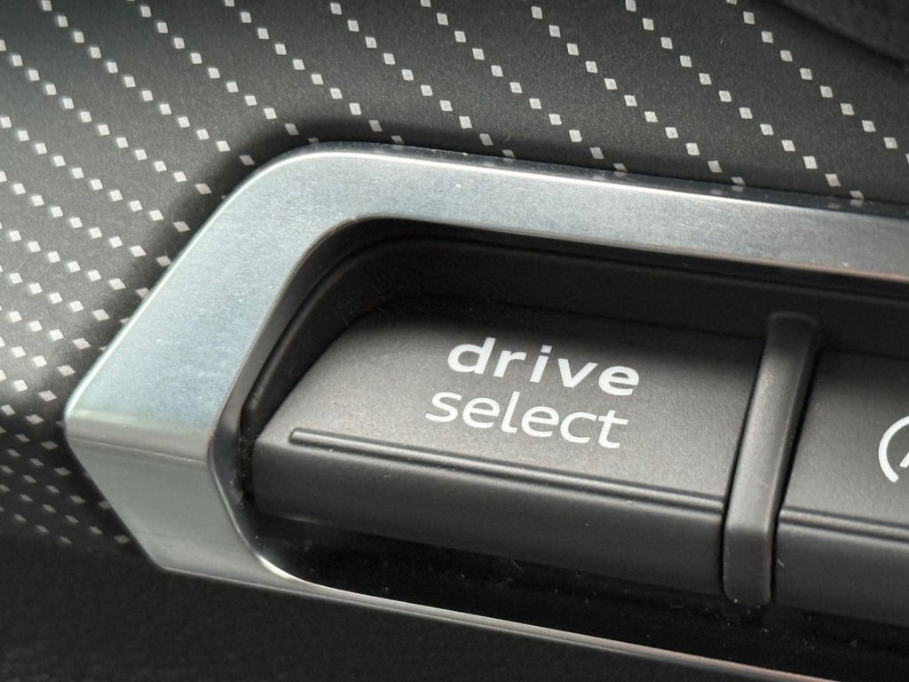 Used Audi Q2 2018 for sale - 77288459: Photo 35