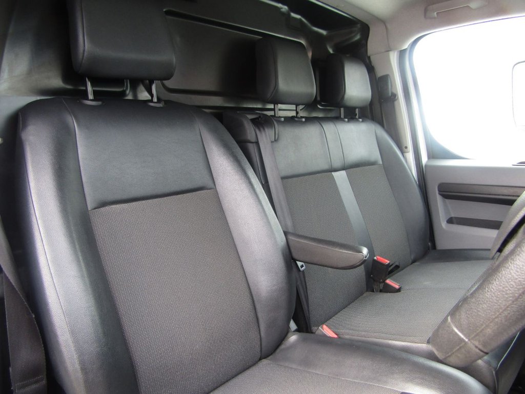 Used Vauxhall Vivaro 2021 for sale - 76210523: Photo 16