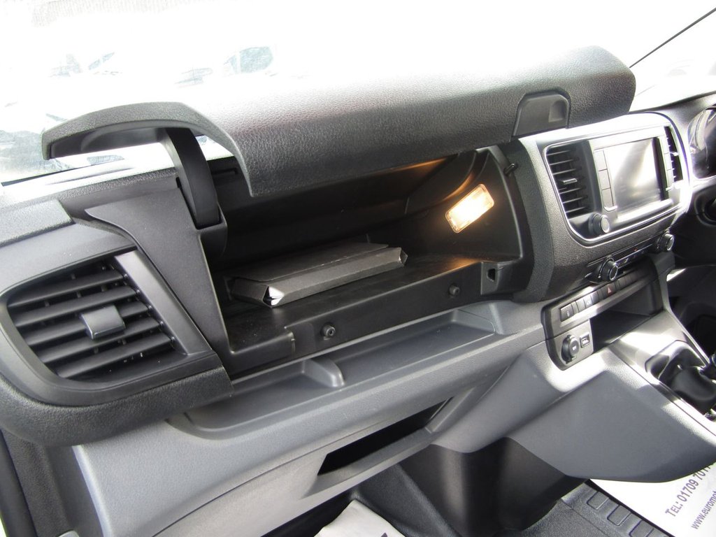 Used Vauxhall Vivaro 2021 for sale - 76210523: Photo 36