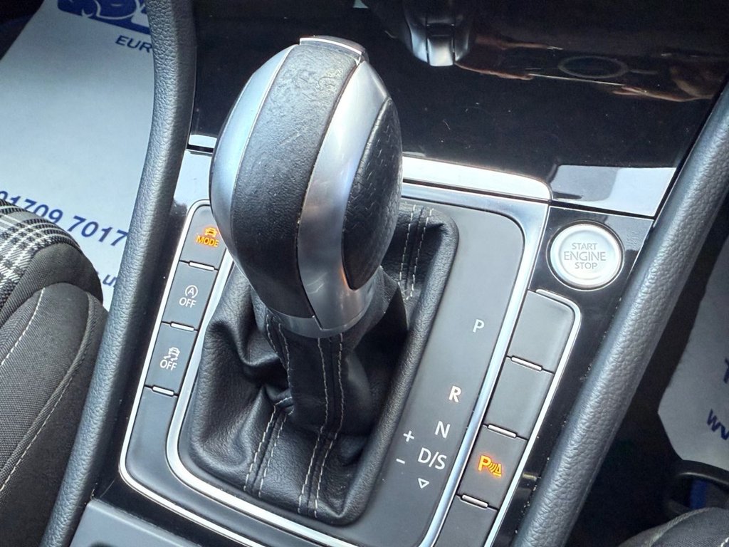 Used Volkswagen Golf 2019 for sale - 76962232: Photo 29