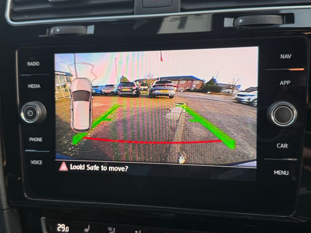 Used Volkswagen Golf 2019 for sale - 76962232: Photo 35