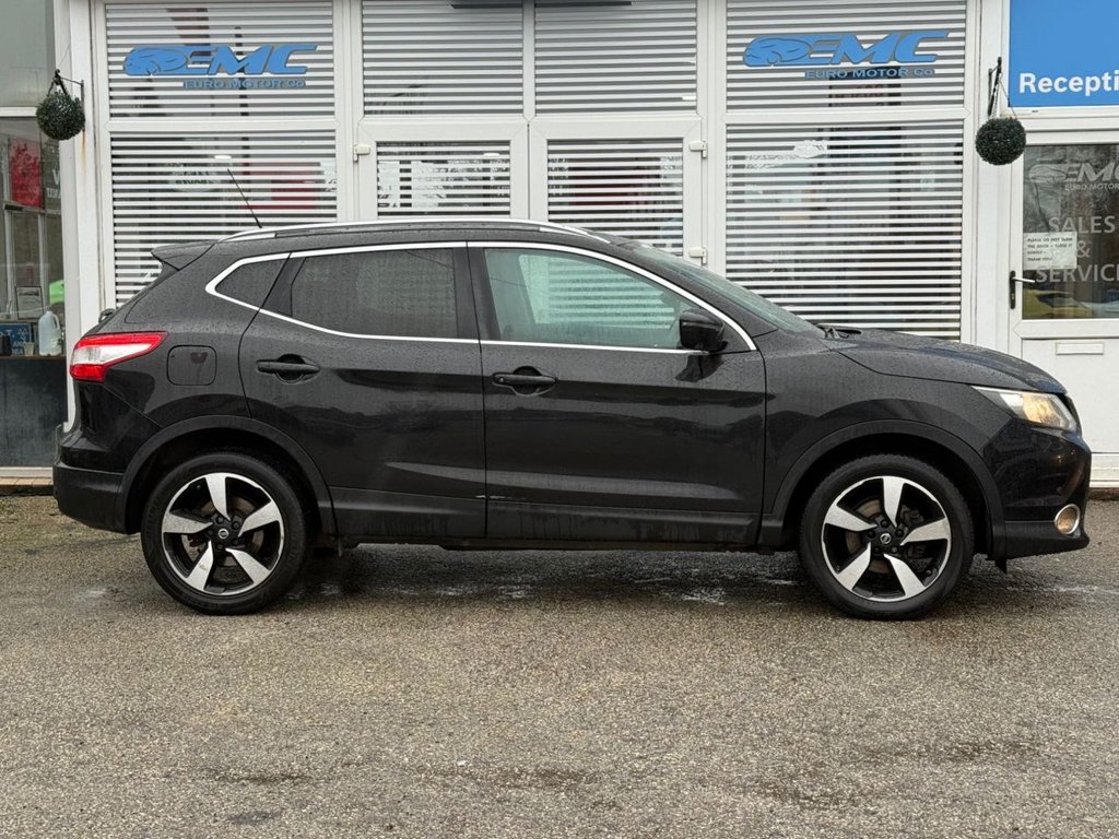 Used Nissan Qashqai 2014 for sale - 77341423: Photo 2
