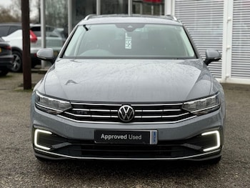 Used Volkswagen Passat 2022 for sale - 77421852: Photo