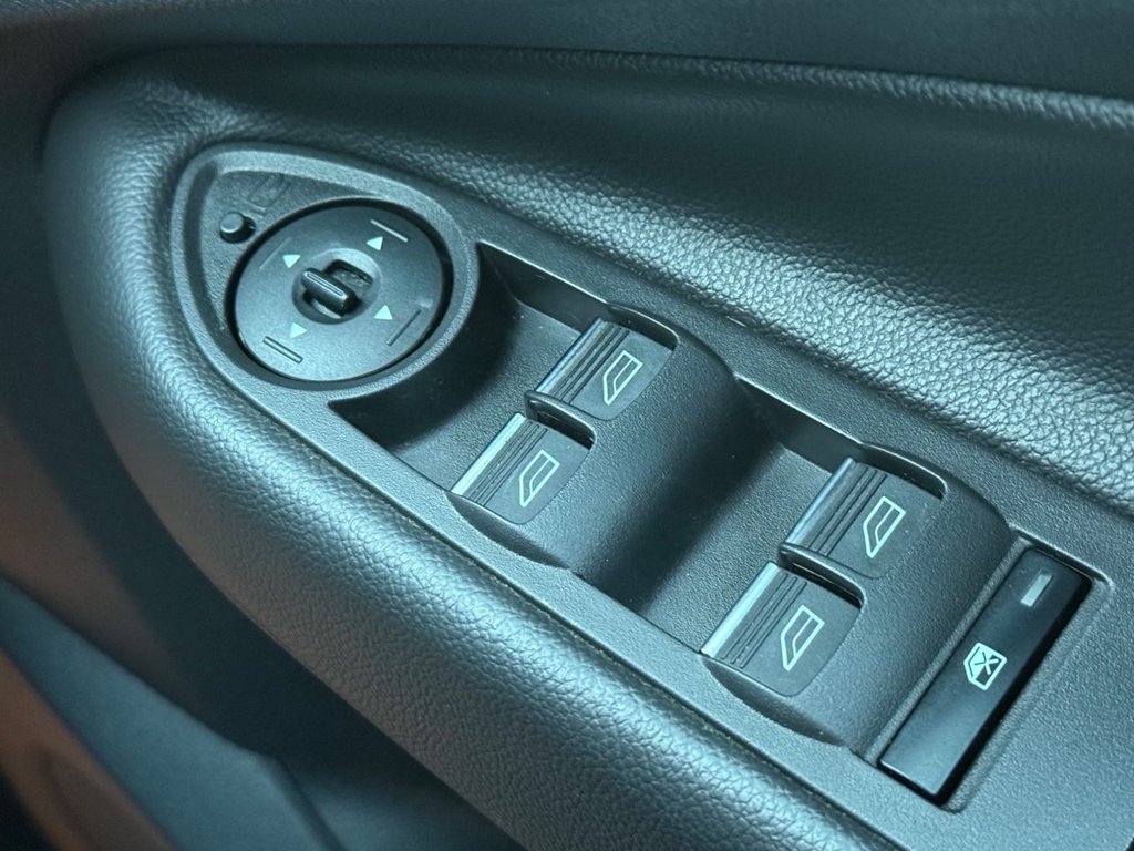 Used Ford Kuga 2017 for sale - 77056339: Photo 31