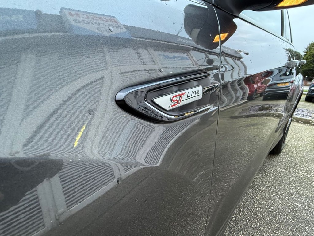 Used Ford Kuga 2017 for sale - 77056339: Photo 38