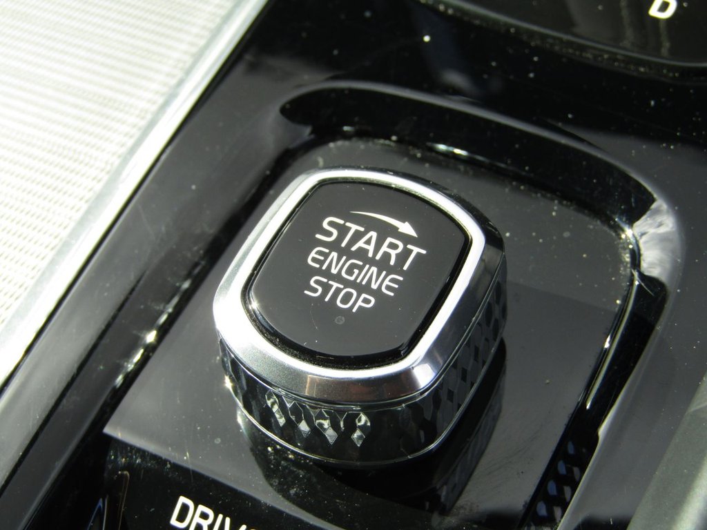Used Volvo XC60 2020 for sale - 76056834: Photo 28