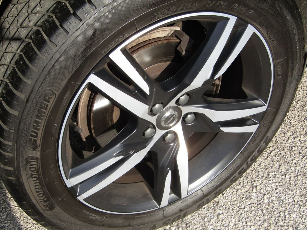 Used Volvo XC60 2020 for sale - 76056834: Photo 45