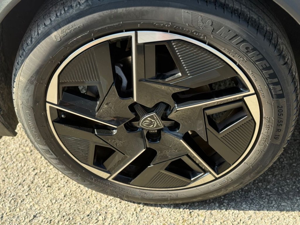 Used Peugeot 408 2024 for sale - 77990810: Photo 48