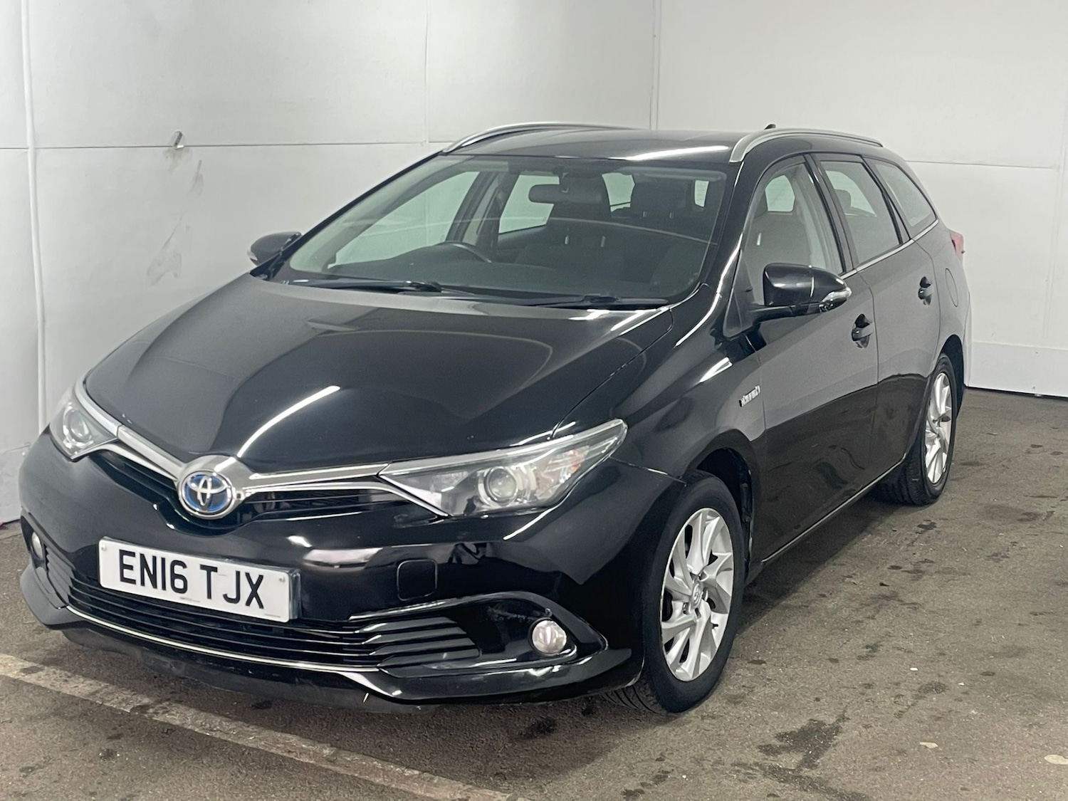 Used Toyota Auris 2016 for sale - 78060656: Photo 2