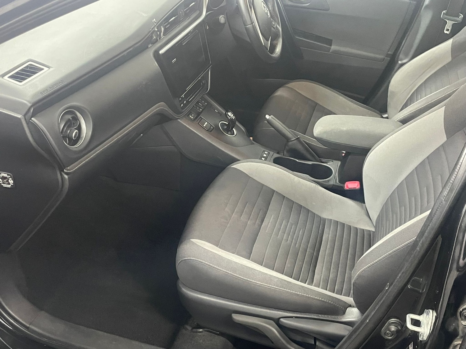 Used Toyota Auris 2016 for sale - 78060656: Photo 5