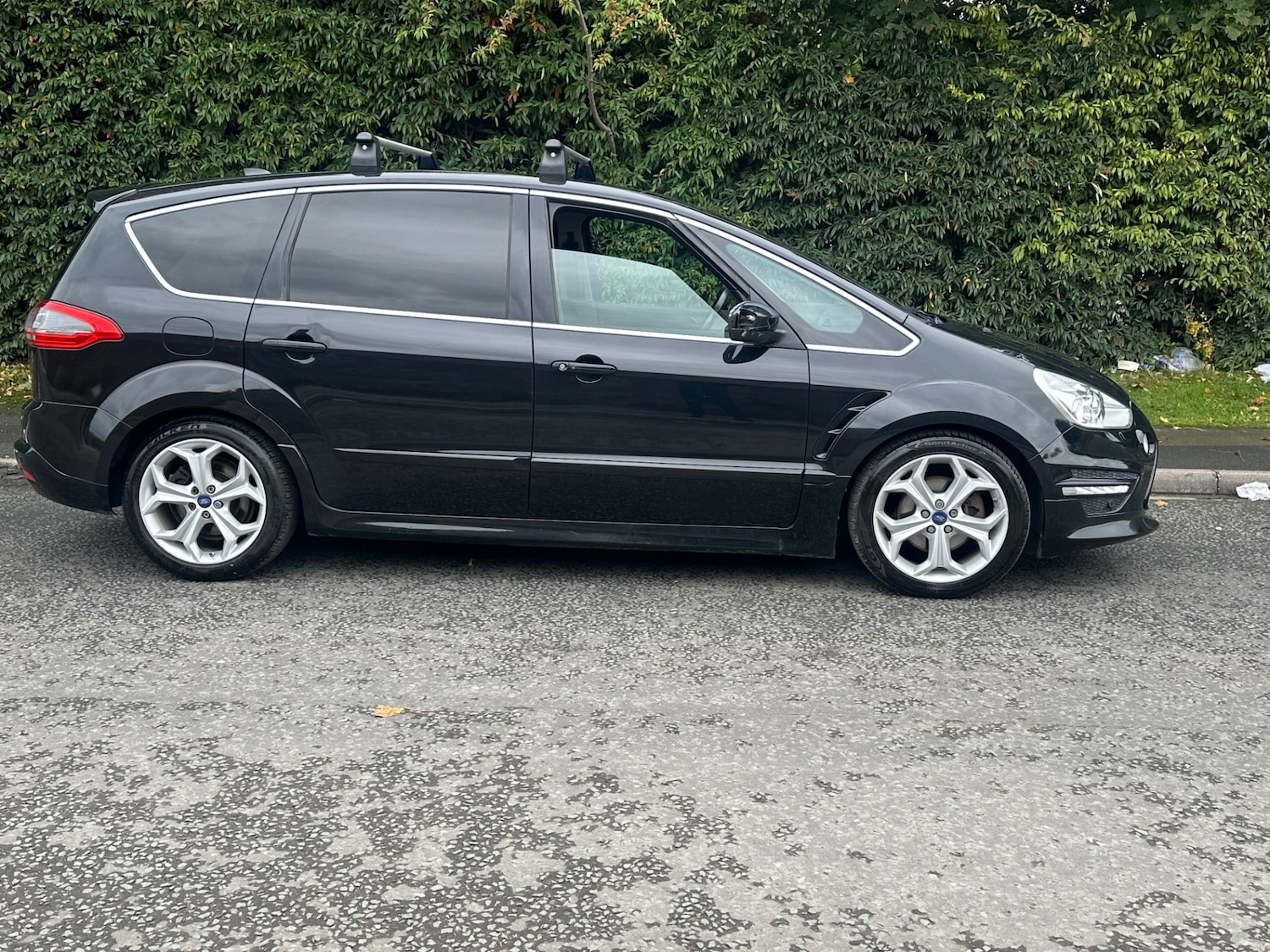 Used Ford S-Max 2014 for sale - 76143454: Photo 4