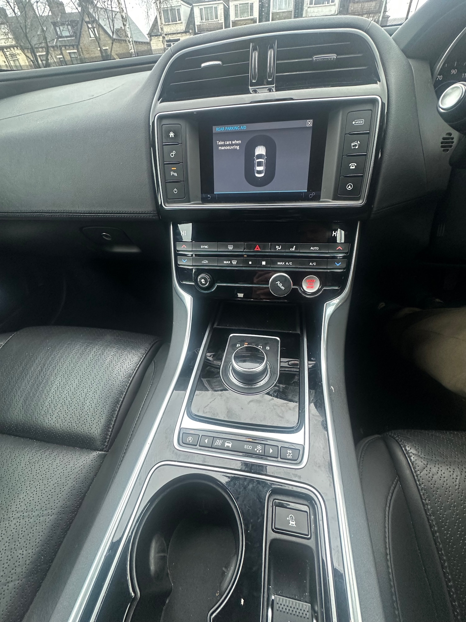 Used Jaguar XE 2017 for sale - 77669466: Photo 7