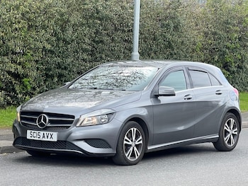 Used Mercedes-Benz A-Class 2015 for sale - 76288689: Photo 2