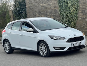 2015 (15) - 1.5 TDCi 120 Zetec 5dr